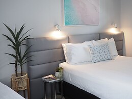 The Esplanade Motel