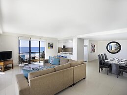 Paradise Centre Apartments