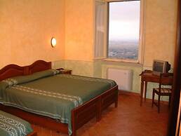 Hotel Oasi Neumann