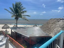 Mata Rocks Resort