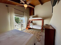 Mata Rocks Resort