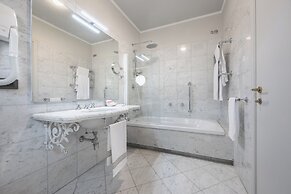 Hotel San Luca