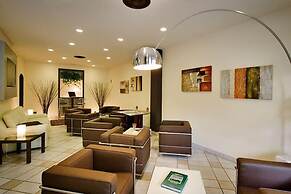 Hotel Montebello