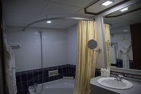 Aavri Hotel Deira
