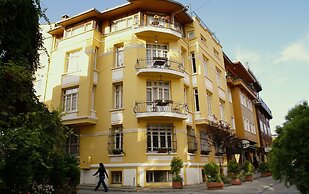 Seven Hills Boutique Hotel