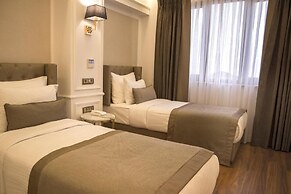 Hotel Mina – Special Class