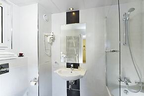 Hotel Carladez Cambronne