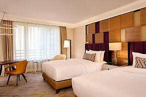 The Ritz-Carlton, Berlin