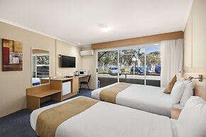 Ciloms Airport Lodge