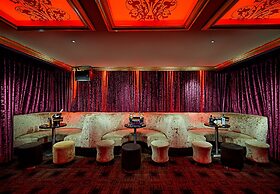 Queens Hotel and Nightclub