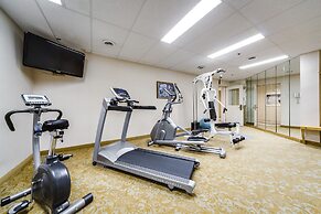 Monte Carlo Inn - Brampton Suites