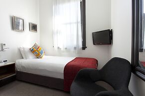 Cremorne Point Manor