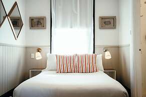 Cremorne Point Manor