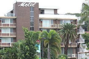 Hamilton Motor Inn
