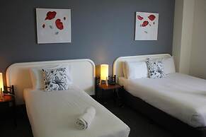 Hamilton Motor Inn
