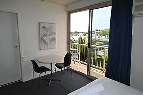 Hamilton Motor Inn