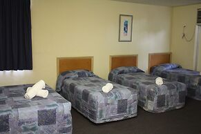 Hamilton Motor Inn