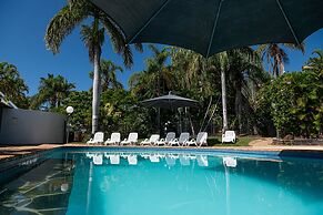 Kellys Beach Resort