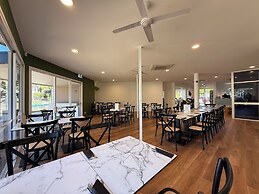 Kellys Beach Resort