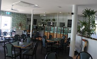 Kellys Beach Resort