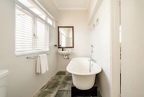 Camps Bay Village