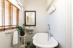 Camps Bay Village