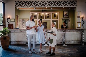 Chobe Marina Lodge