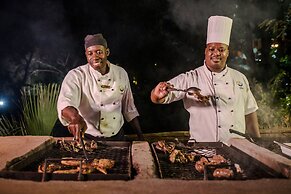 Chobe Marina Lodge
