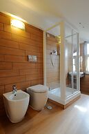 E H SUITES ROME AIRPORT