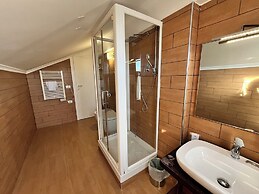 E H SUITES ROME AIRPORT