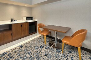 Four Points by Sheraton Barrie