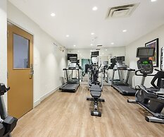 Holiday Inn Express & Suites Surrey by IHG