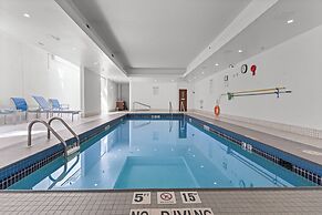 Holiday Inn Express & Suites Surrey by IHG