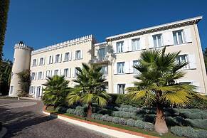 Hotel Chateau De La Tour