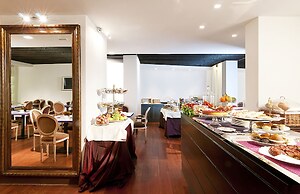Fenix Hotel