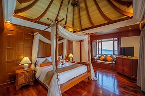 Diamond Cliff Resort & Spa, Patong Beach