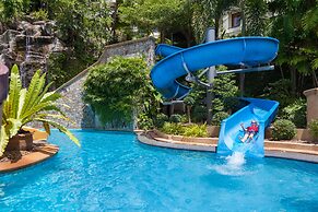 Diamond Cliff Resort & Spa, Patong Beach