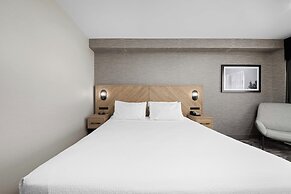 Sandman Hotel Calgary Airport