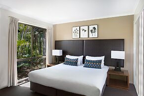 BreakFree Aanuka Beach Resort