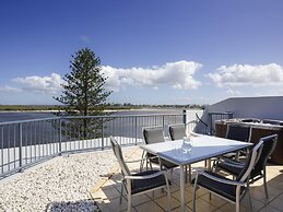 BreakFree Grand Pacific Resort