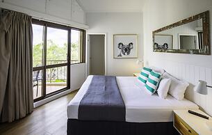 Ocean Breeze Resort