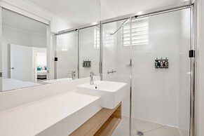 Mantra PortSea