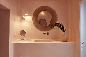 Astra Suites