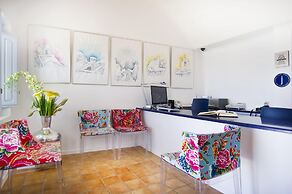 Astra Suites