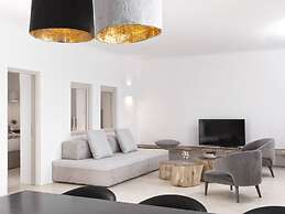 Astra Suites