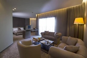 PROMENADE HOTEL ZALKA