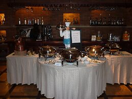 PROMENADE HOTEL ZALKA