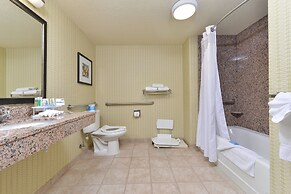 Holiday Inn Express Sacramento Airport Woodland by IHG