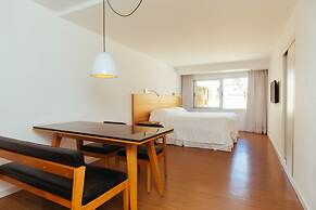 Golden Beach Resort And Spa