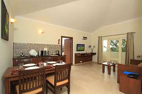 Sterling Ooty Fern Hill